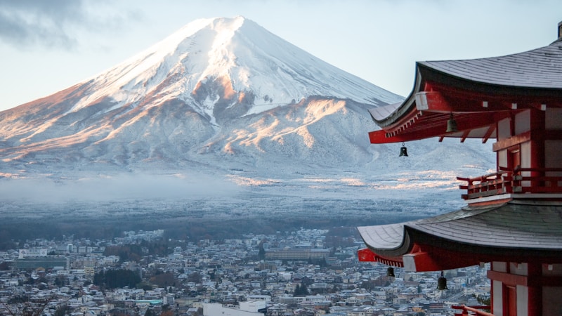 富士山を望む贅沢ステイ特集｜記念日に泊まりたい高級宿を厳選紹介